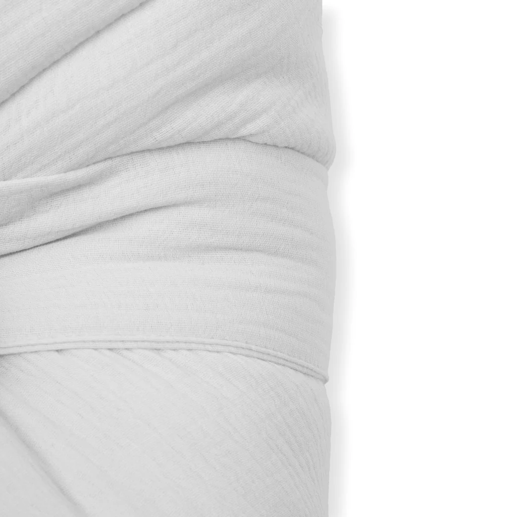 Mušelínová šněrovací zavinovačka New Baby white