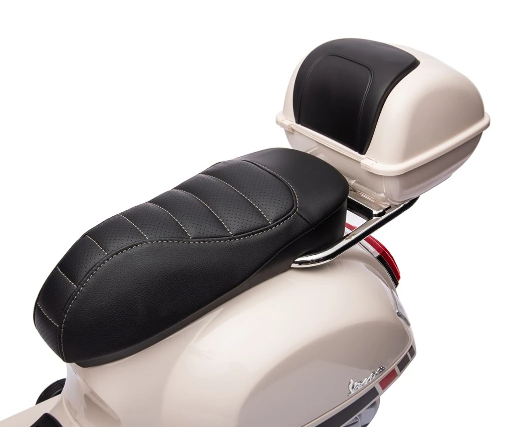 Elektrický skútr Milly Mally Vespa GTS Super white